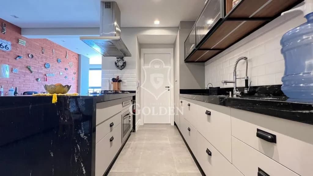 VERITA RESIDENCE — 5