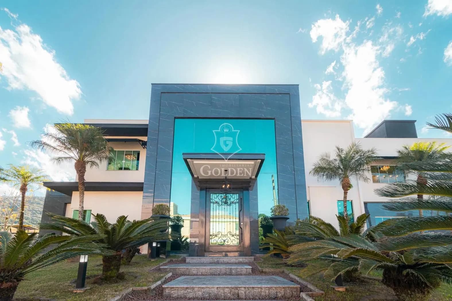 CASA ALTO PADRÃO