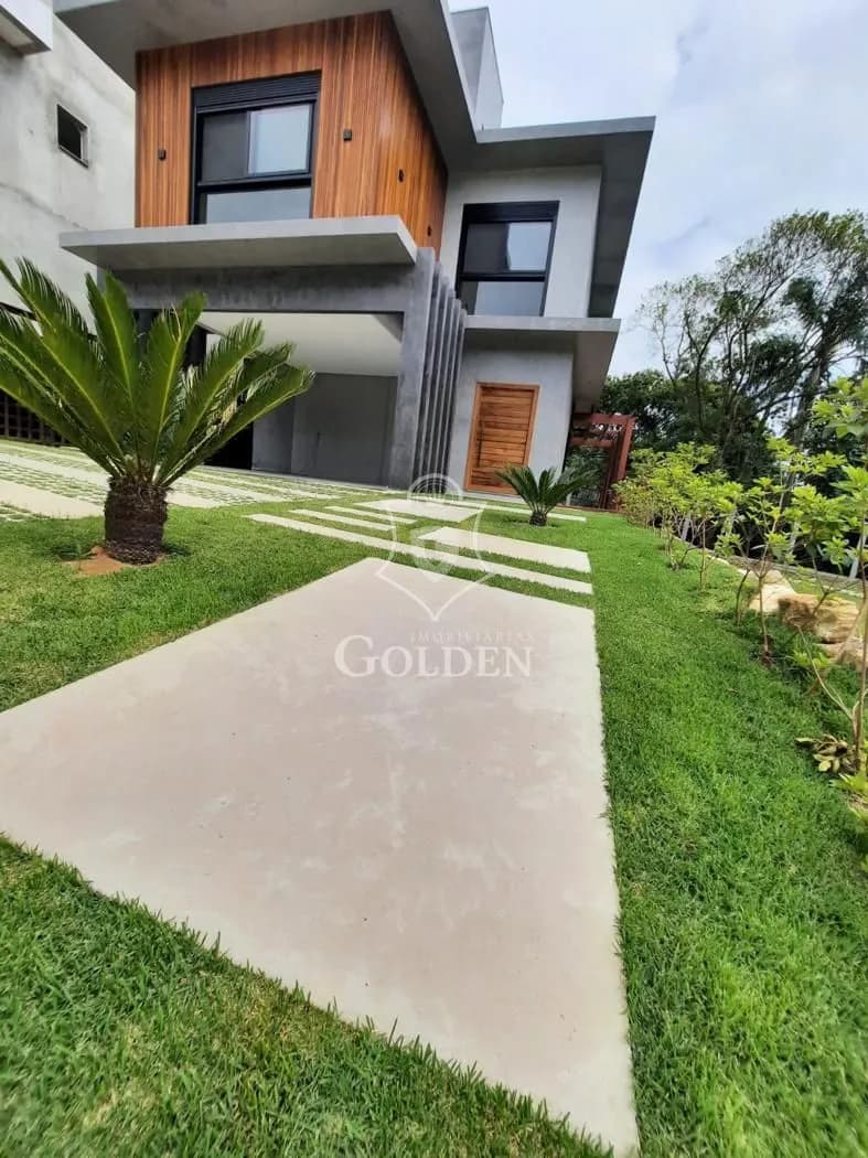 CASA — 4