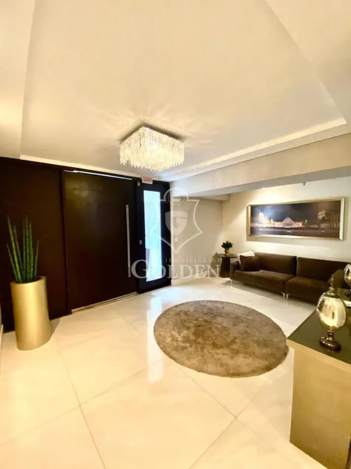LOUVRE RESIDENCE — 4