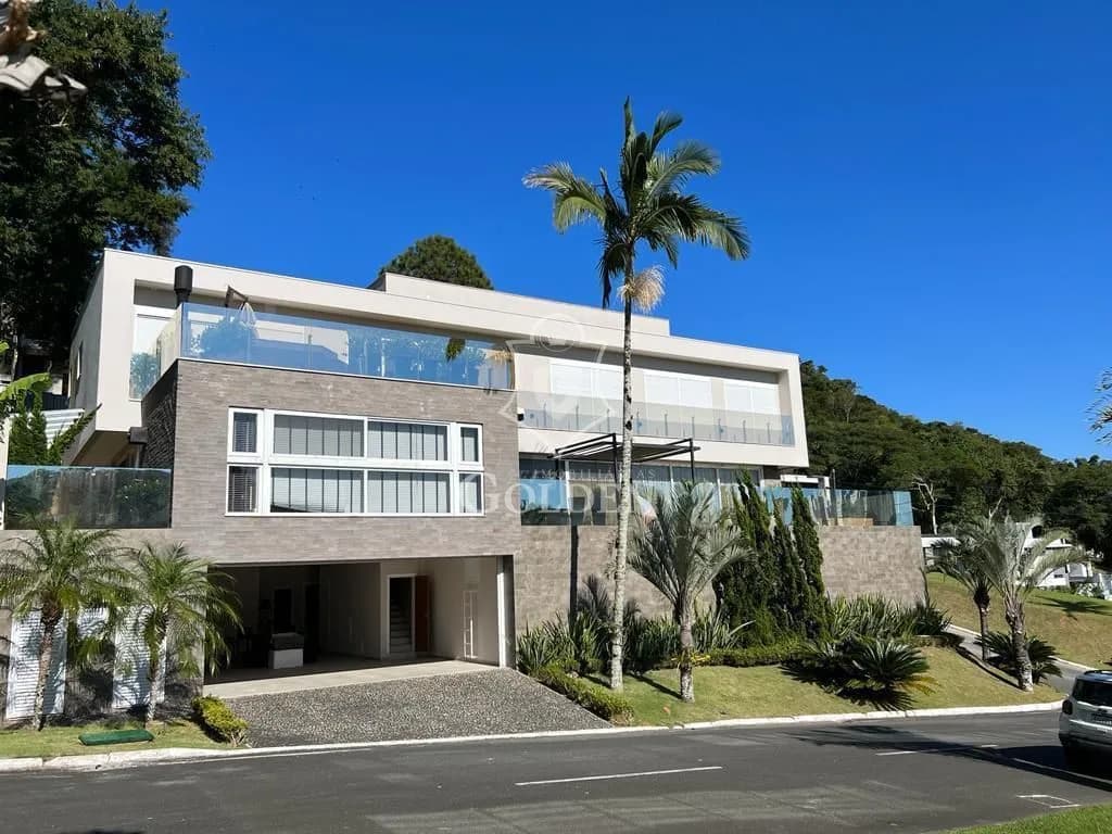 CASA NO CONDOMÍNIO BELLA VISTA