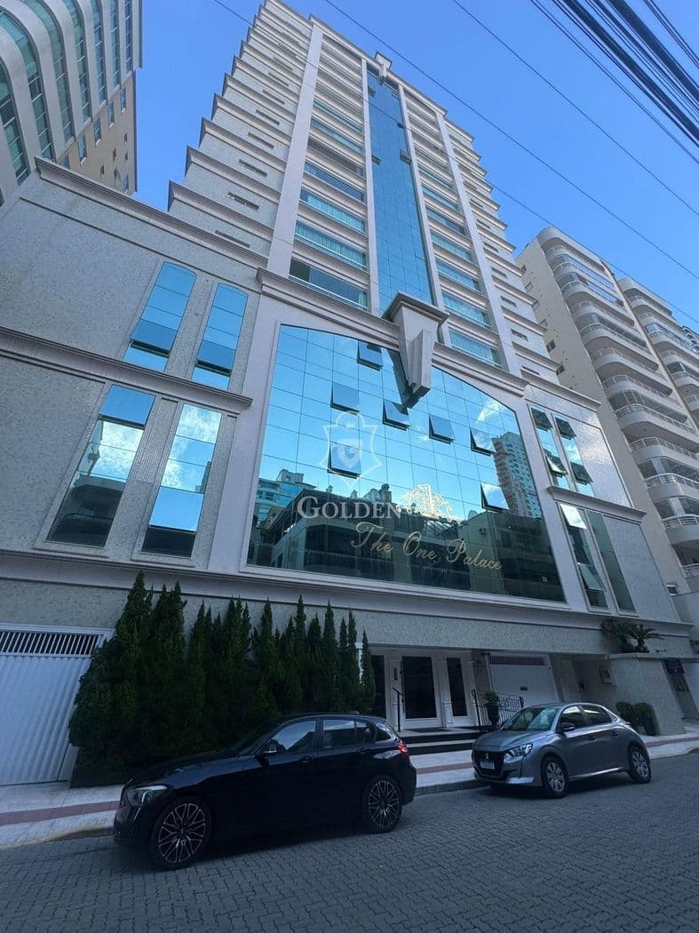 EDIFICIO THE ONE PALACE