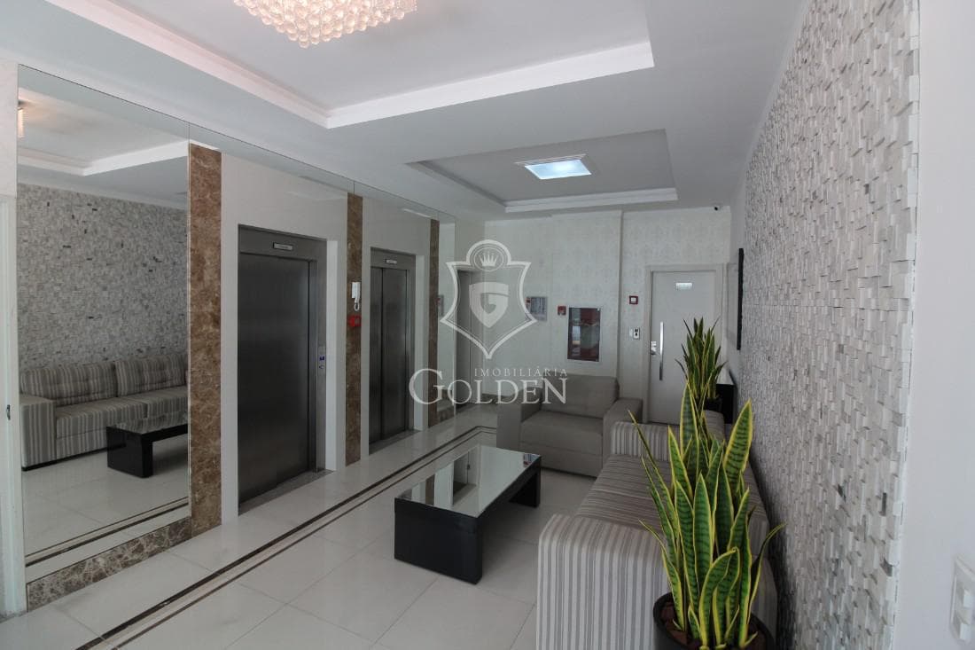 LA ISLA RESIDENCE — 3
