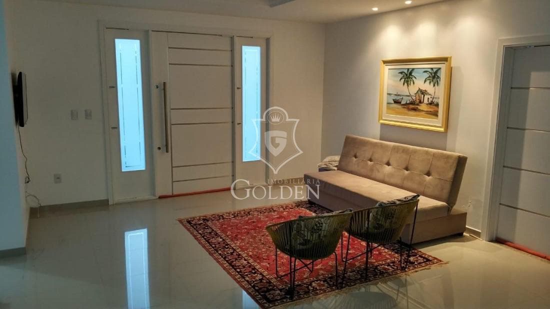 ÓTIMA CASA EM BALNEÁRIO PEREQUÊ — 3
