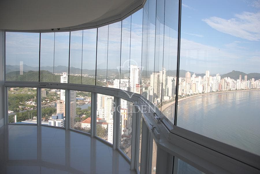 IBIZA TOWERS — 3
