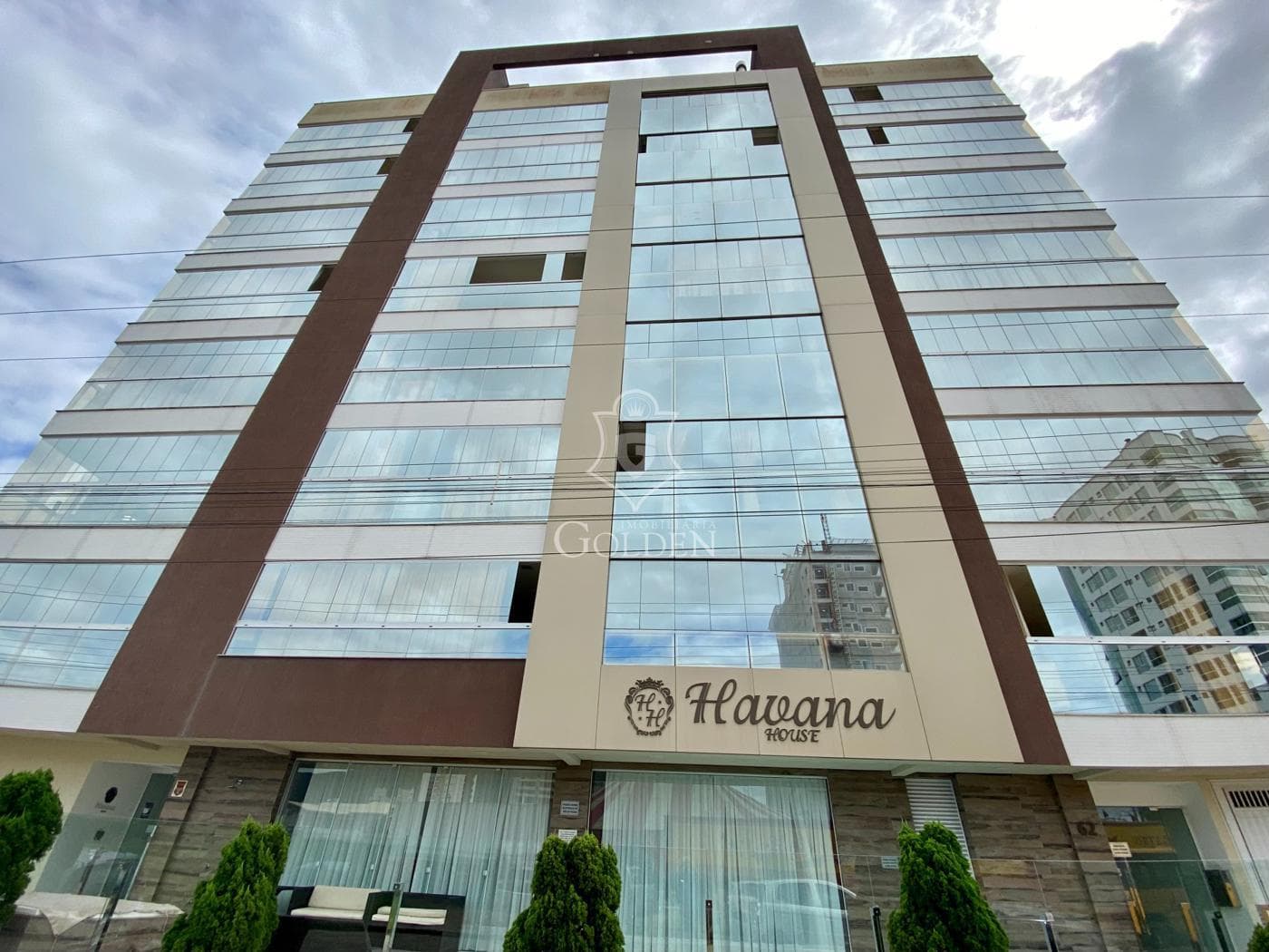 HAVANA HOUSE