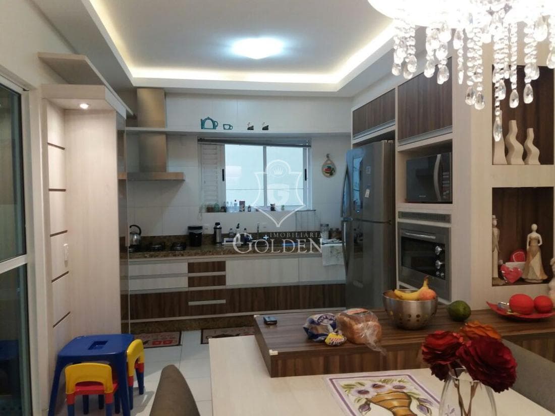 AKHENATON RESIDENCE — 3