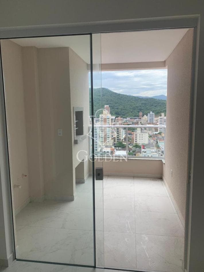 BELLA CITTÁ — 4