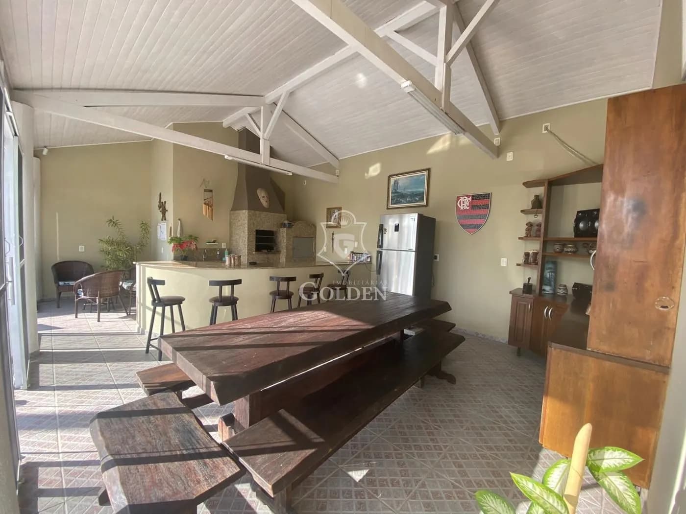 CASA COM 3 SUÍTES EM TIJUCAS — 5