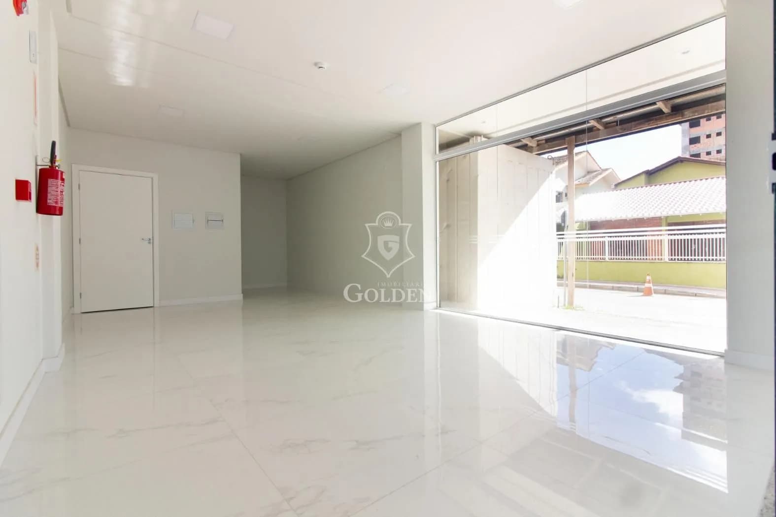 SALA COMERCIAL 4 VYLLAR BEACH — 3