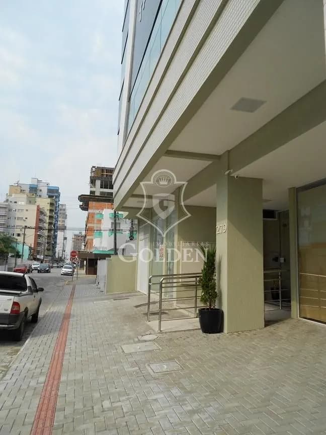 RESIDENCIAL THAITI, SALA COMERCIAL — 2