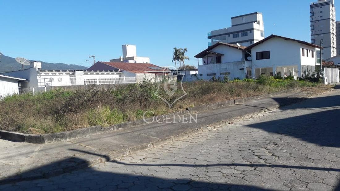 TERRENO A VENDA EM PORTO BELO