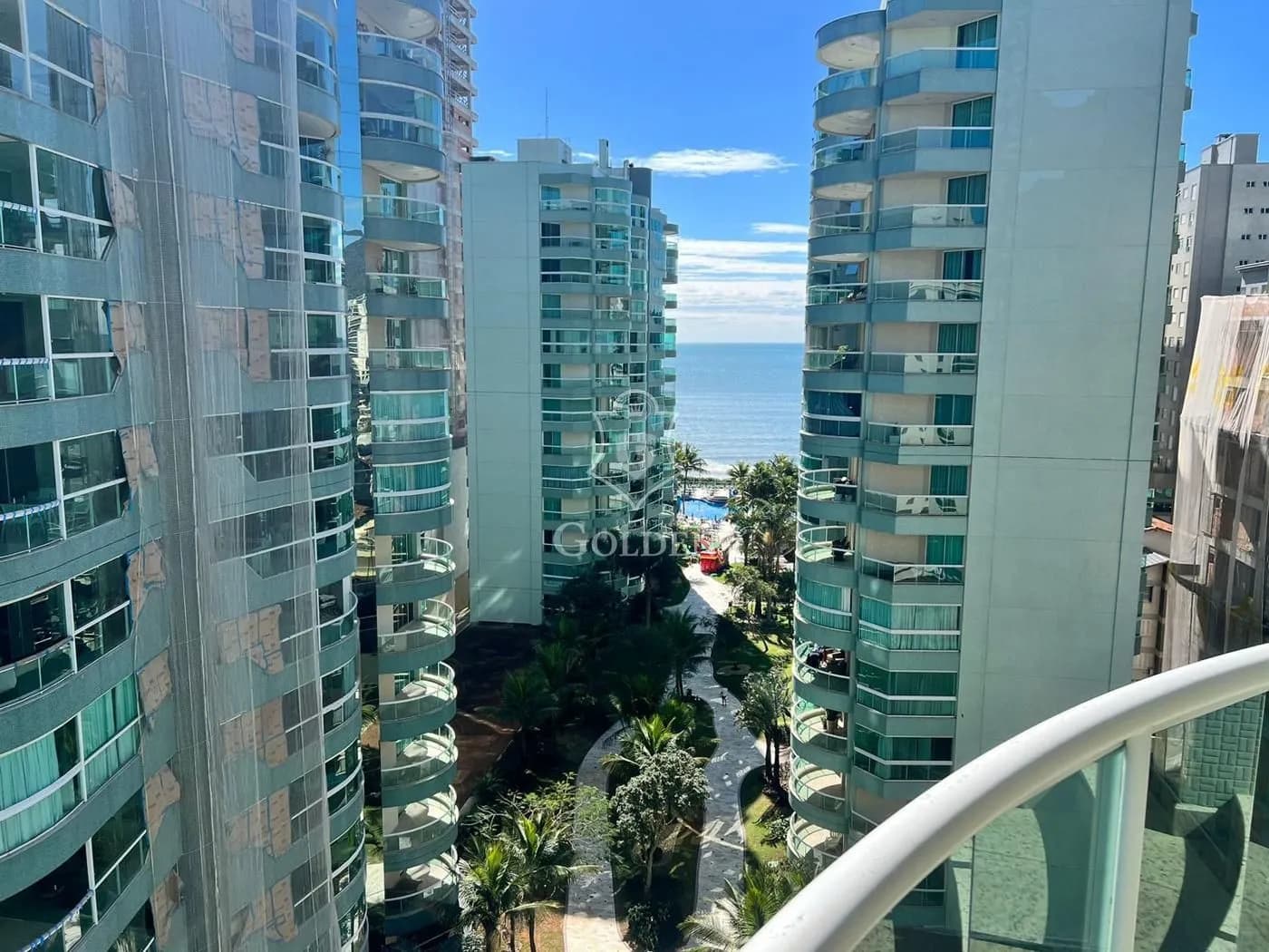 SPLENDOUR OF THE SEA RESIDENCE