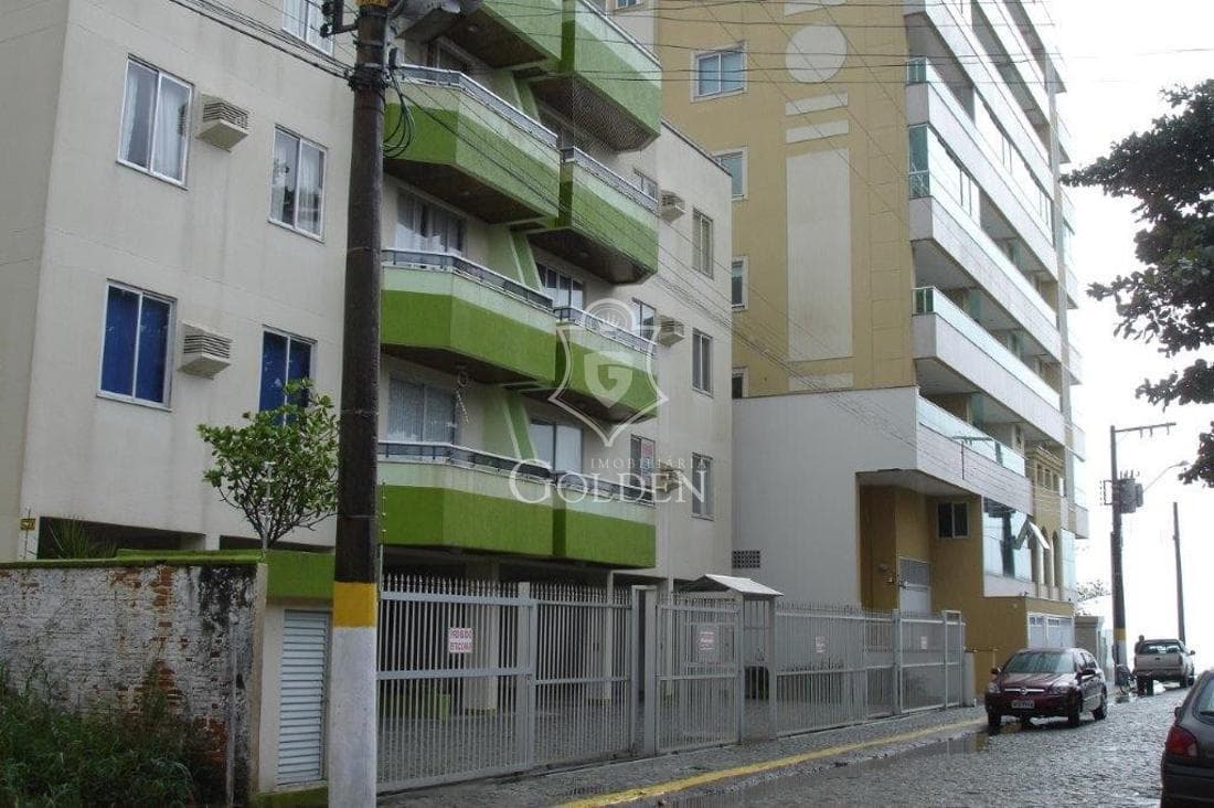 RESIDENCIAL DENISE — 2