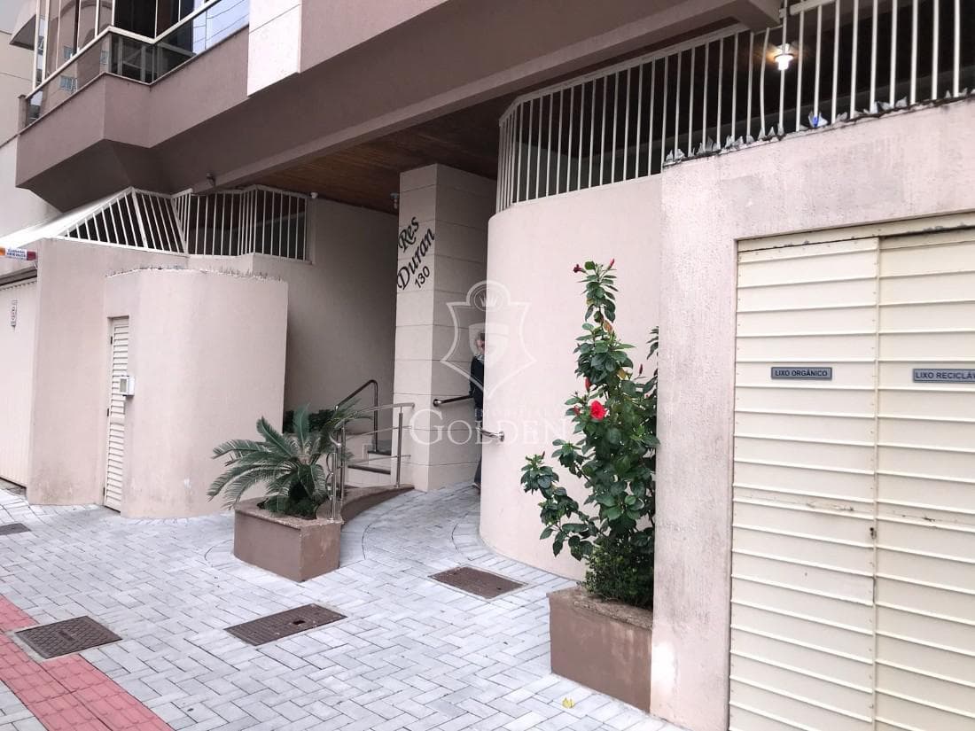 EDIFÍCIO DURAN — 2