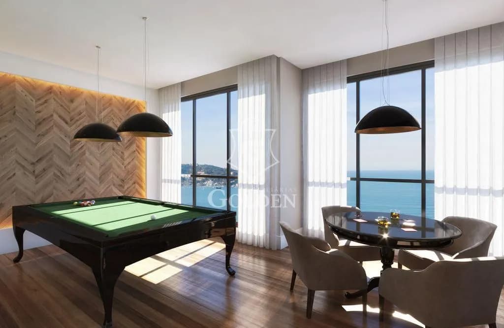 SOLARIUM RESIDENCE — 4