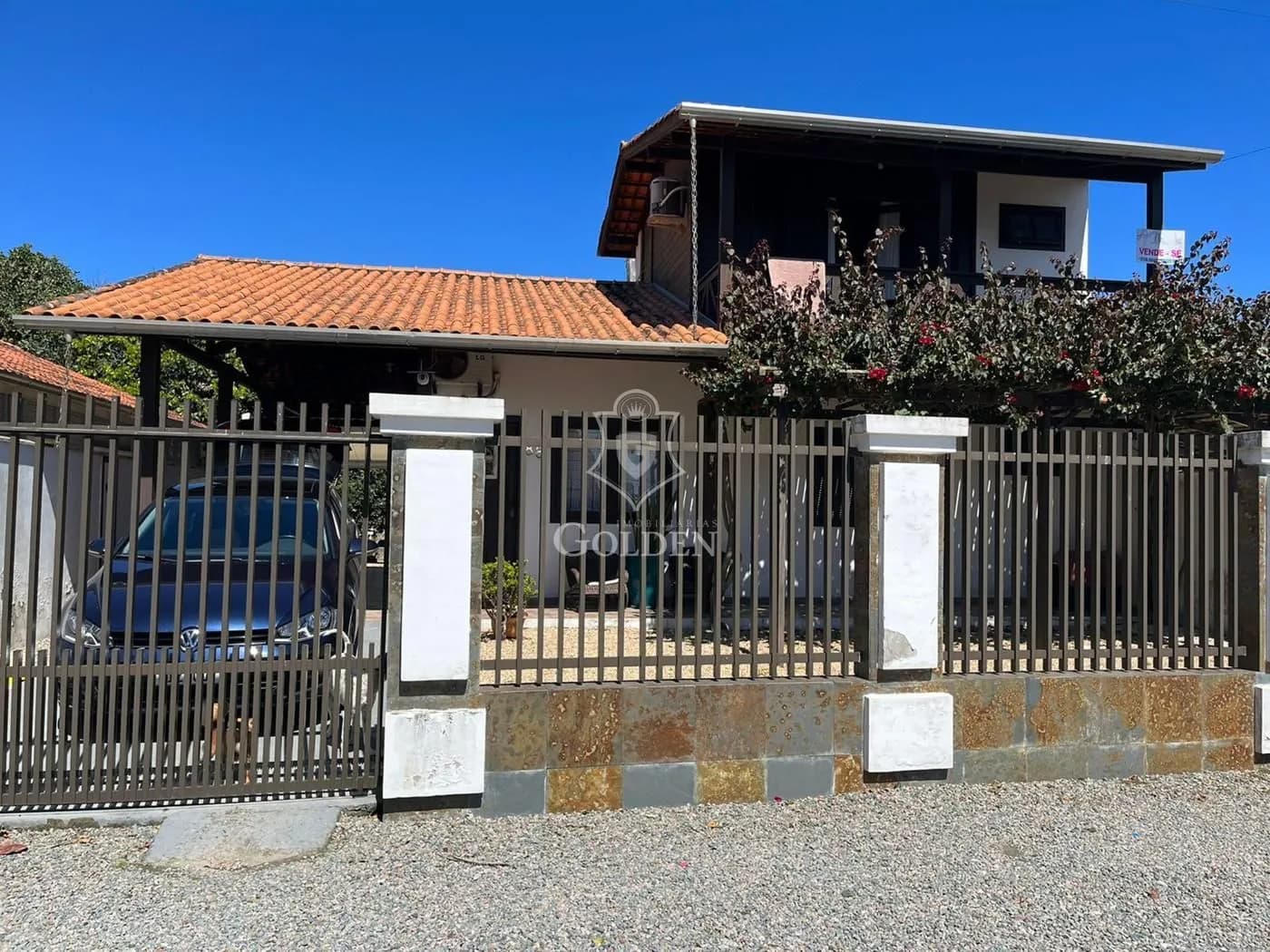 CASA EM BALNEÁRIO PEREQUÊ