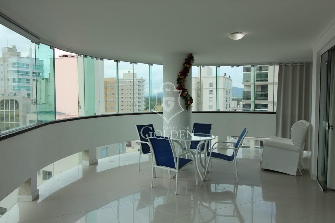 ALPHAVILLE — 3