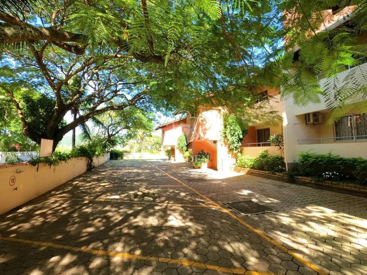 POUSADA FLAMBOYANT — 2