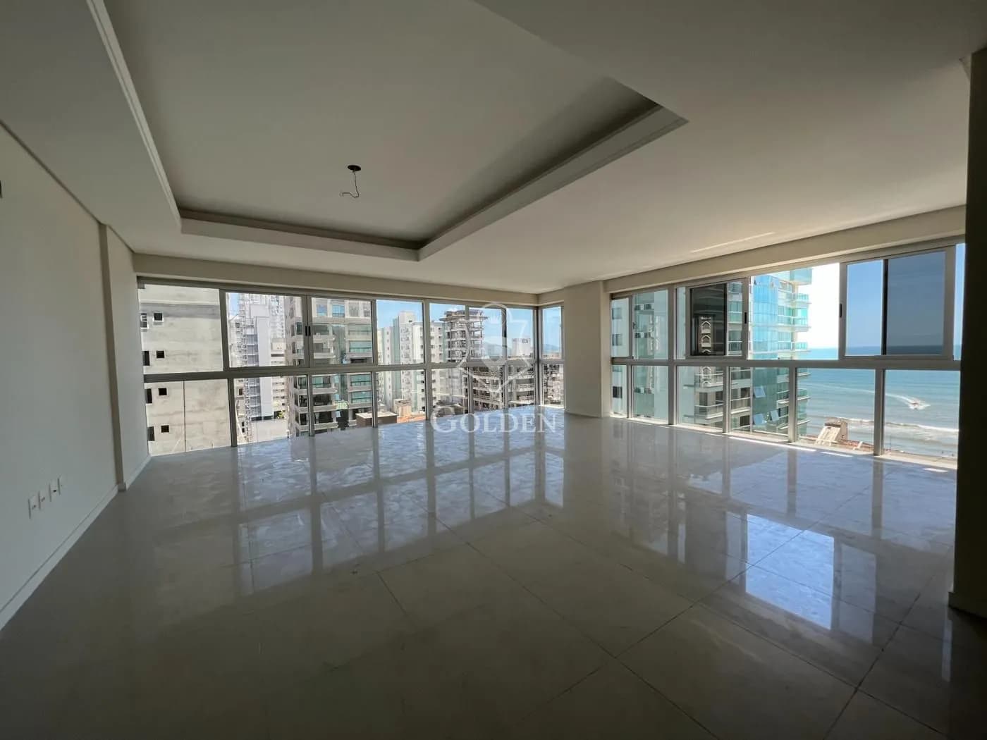 OCEAN TOWERS