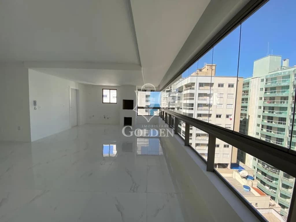 RESIDENCIAL BEACH VILLAGE — 3