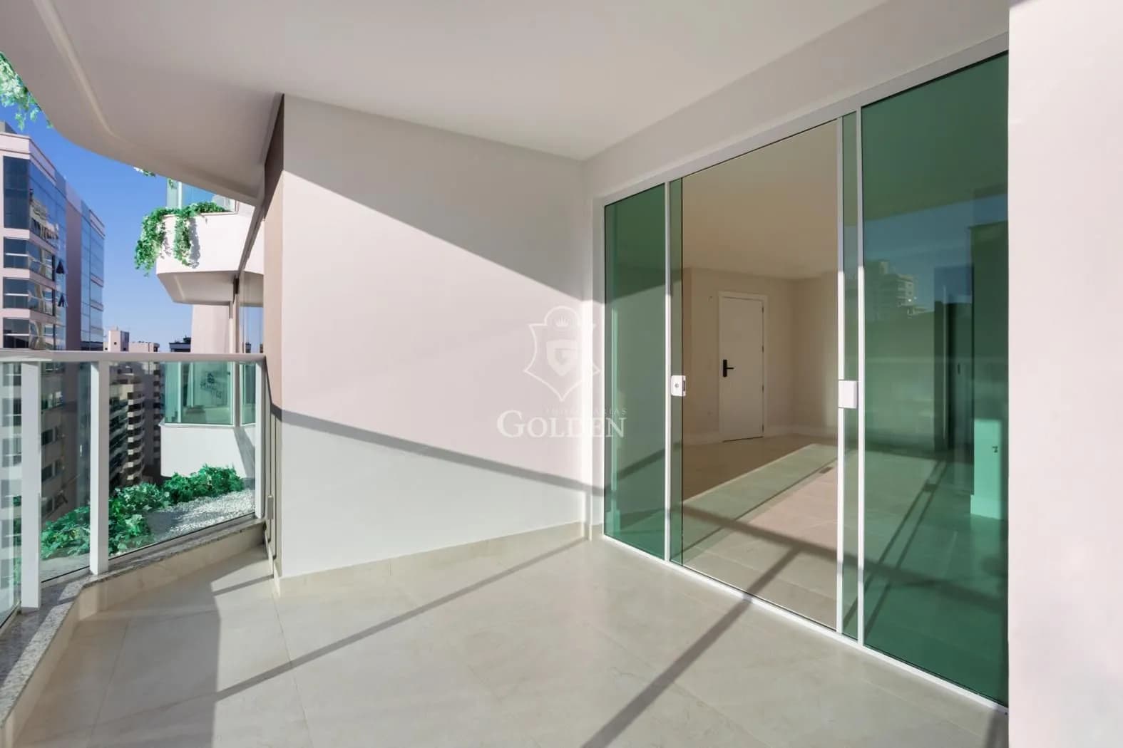 ATLANTS RESIDENCE — 5