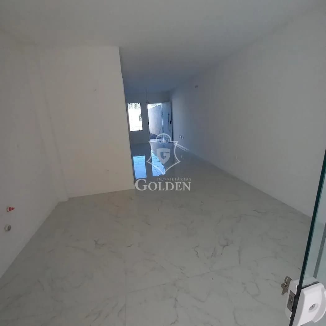 SOBRADOS GEMINADOS RUA 444 — 5