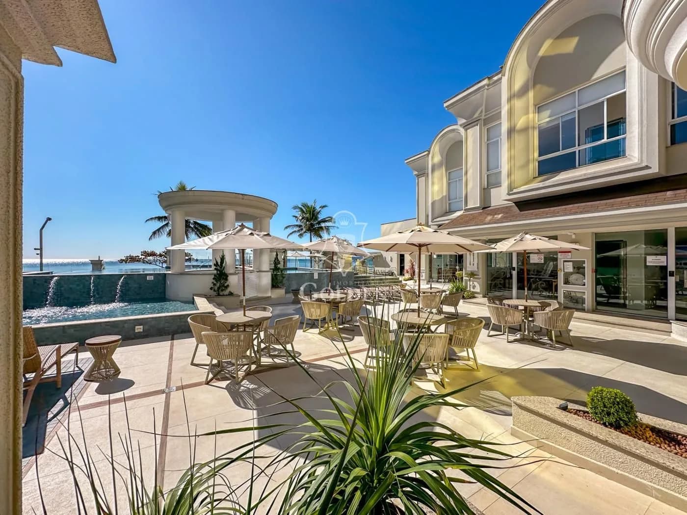 MAGNIFIQUE IMPERIALE — 3