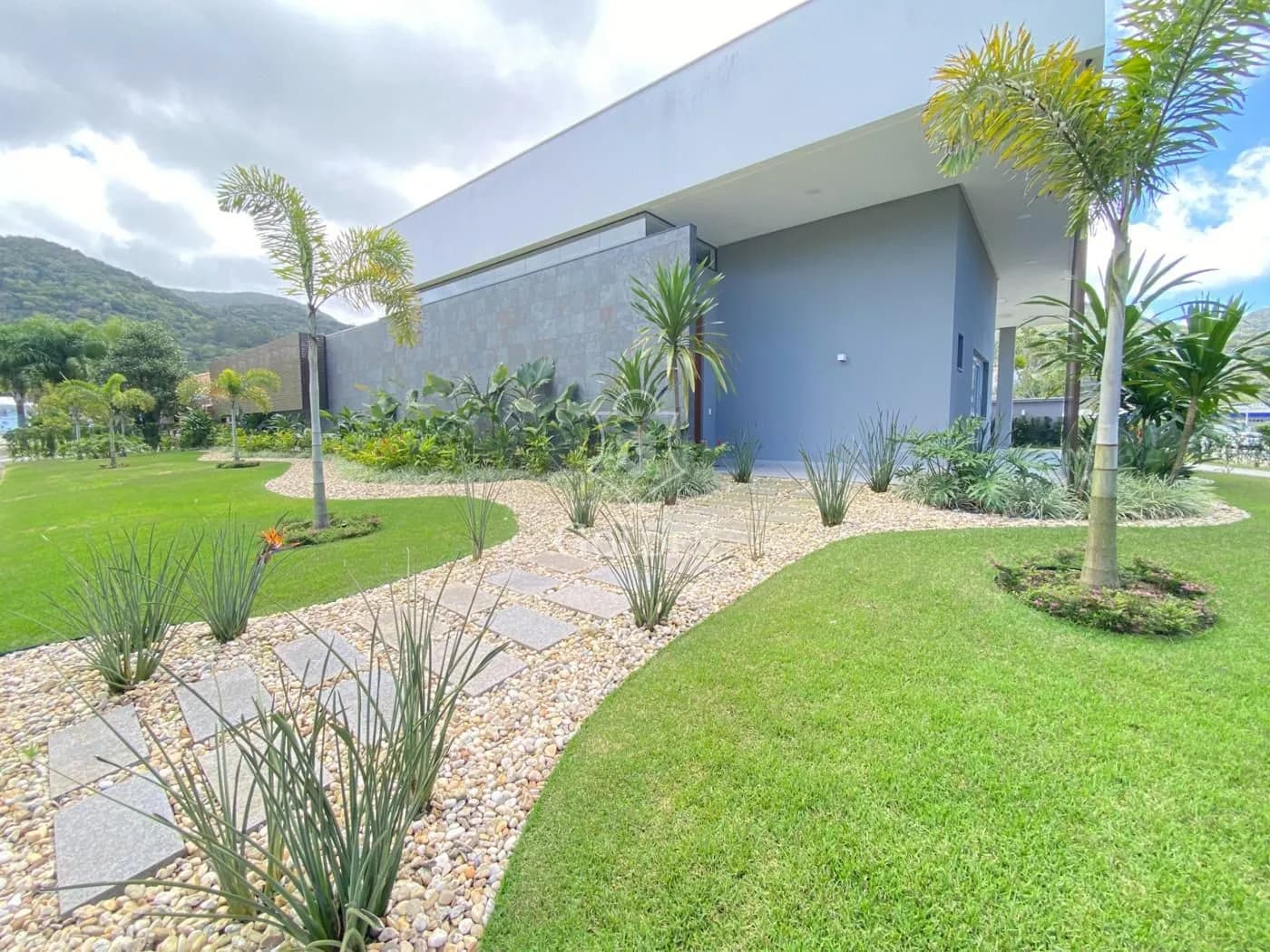 CONDOMINIO CHACARA FLORA — 2