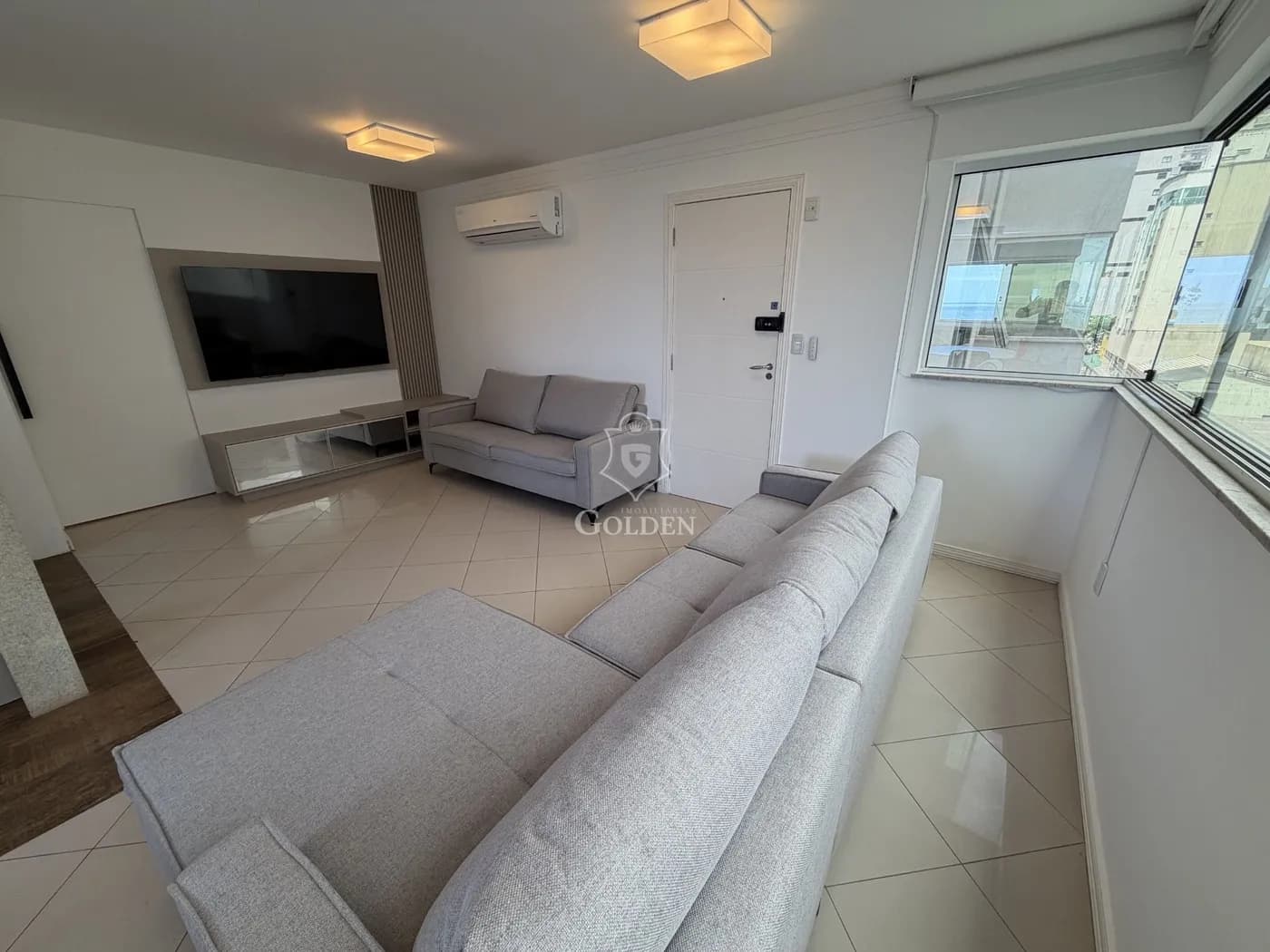 SENSATION RESIDENCE — 3
