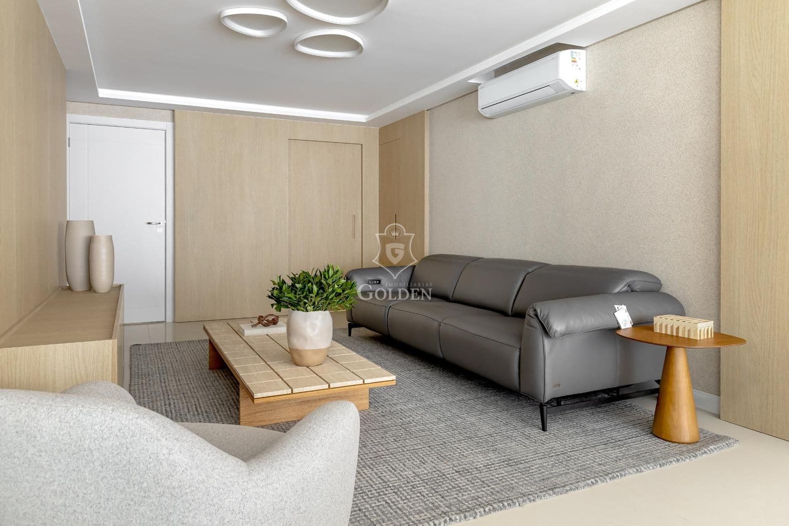 LUMIERE RESIDENCE — 2