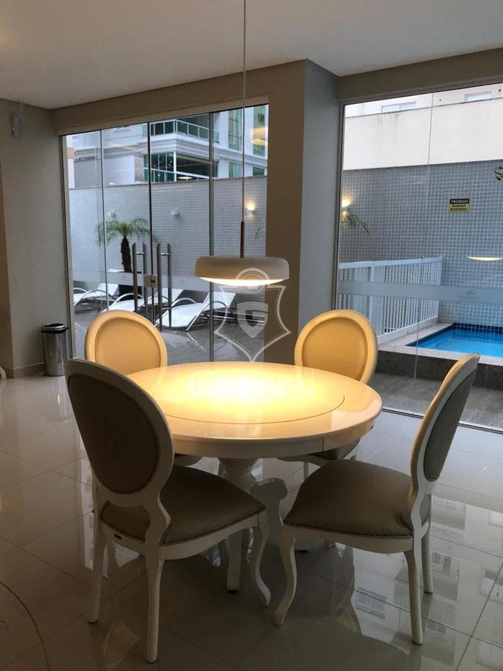 AMÉLIA RESIDENCIAL — 4