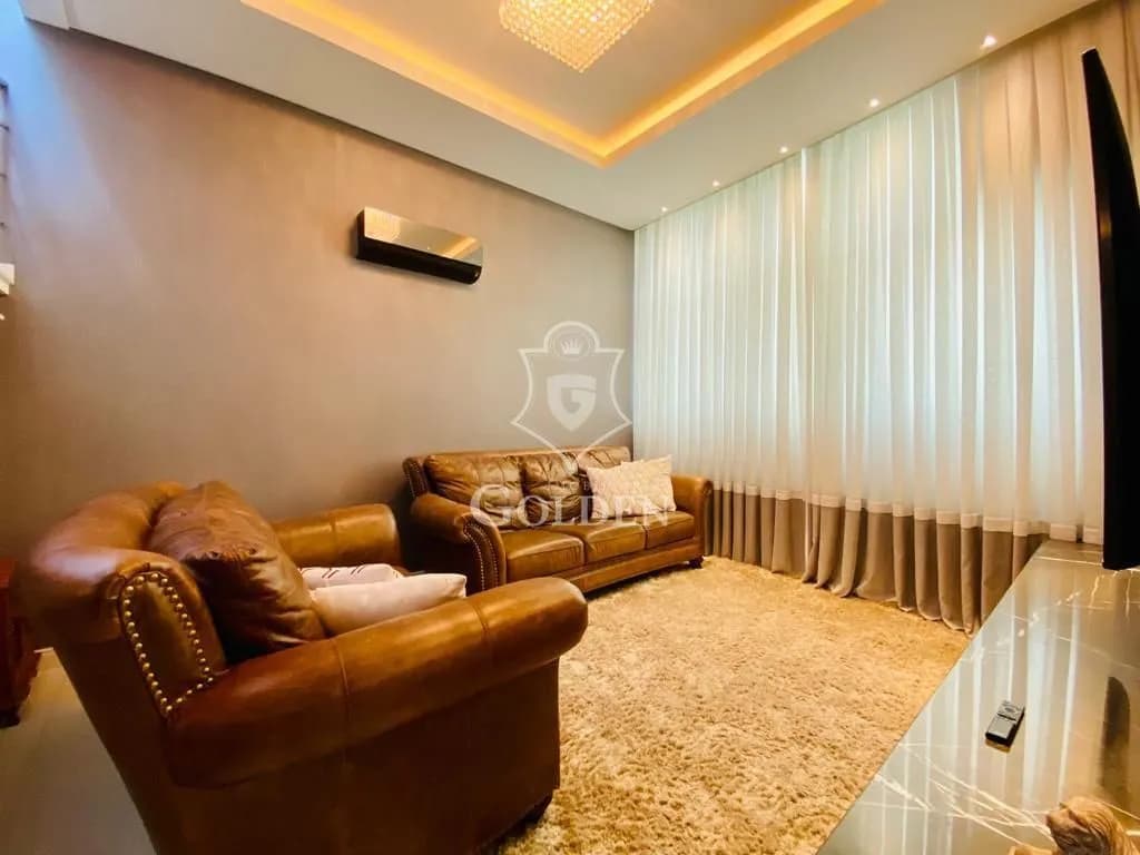 ESMERALDA PALACE RESIDENCE — 3