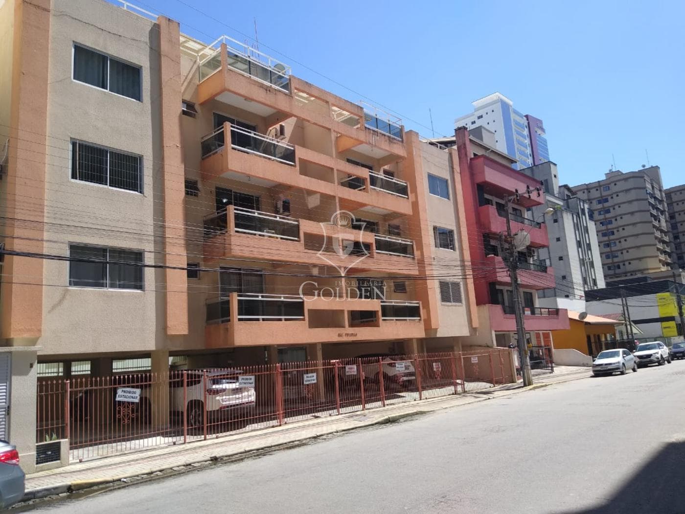 EDIFÍCIO PARA PERMUTA — 3
