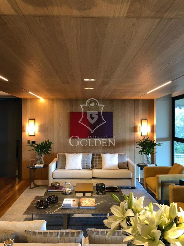 CONDOMÍNIO RESIDENCIAL BRAVÍSSIMA — 5
