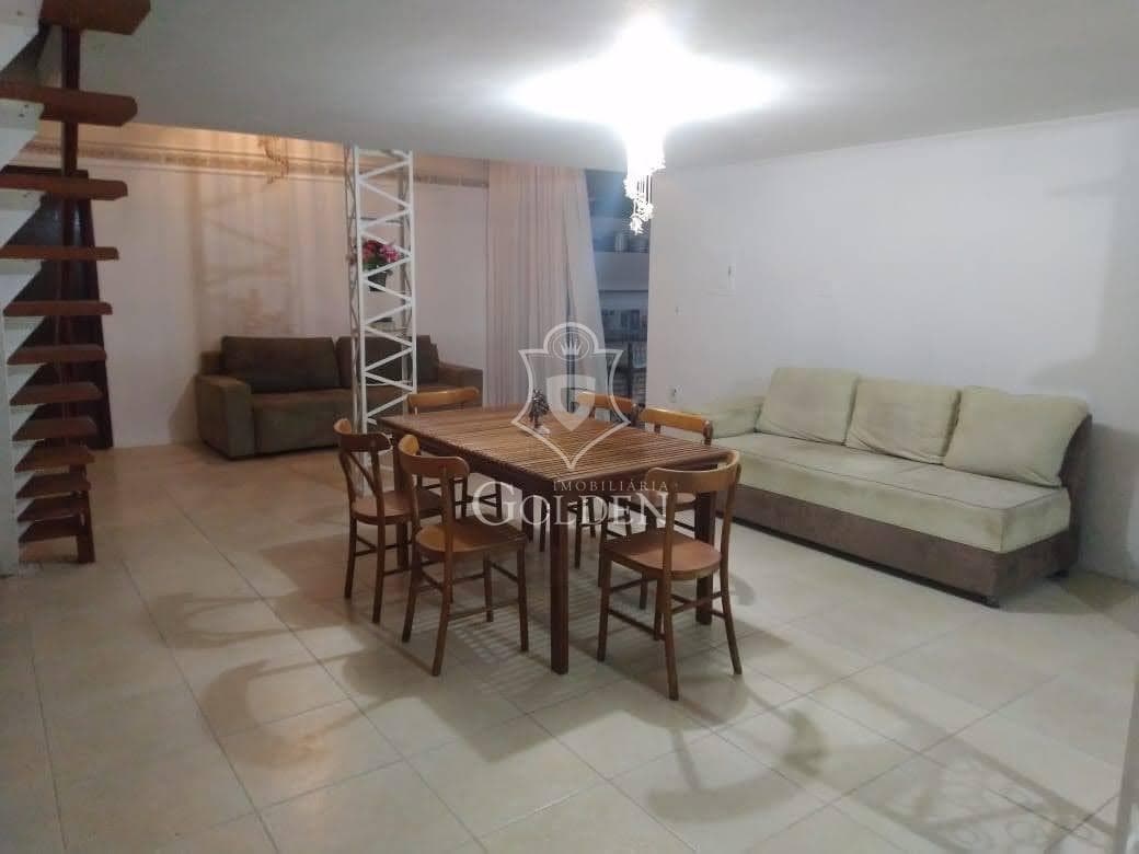 CASA ESTALEIRINHO — 3