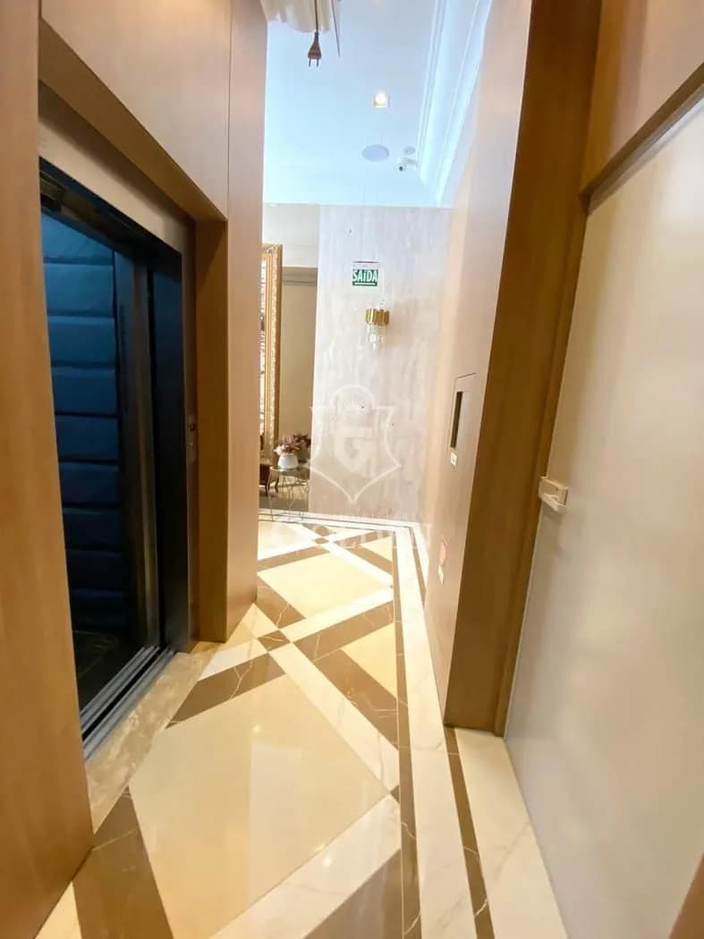 LE BLANC RESIDENCE — 5