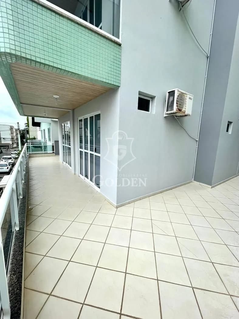 EDIFICIO FAMILIA BERRI-DIFERENCIADO — 2