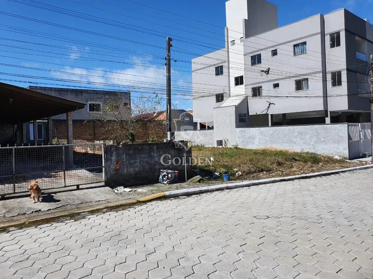 TERRENO EM ITAPEMA — 3