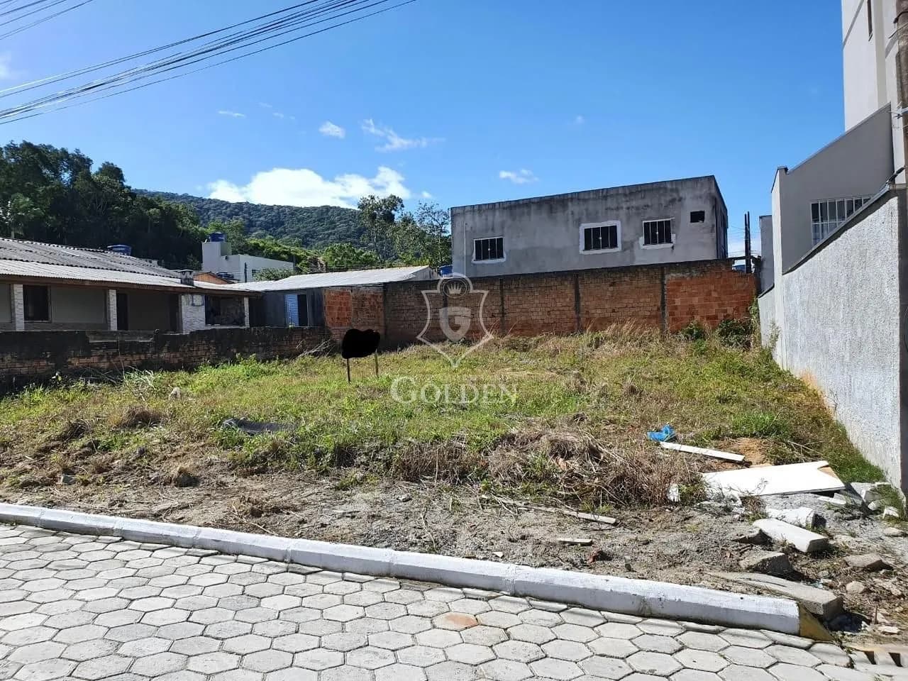 TERRENO EM ITAPEMA — 4