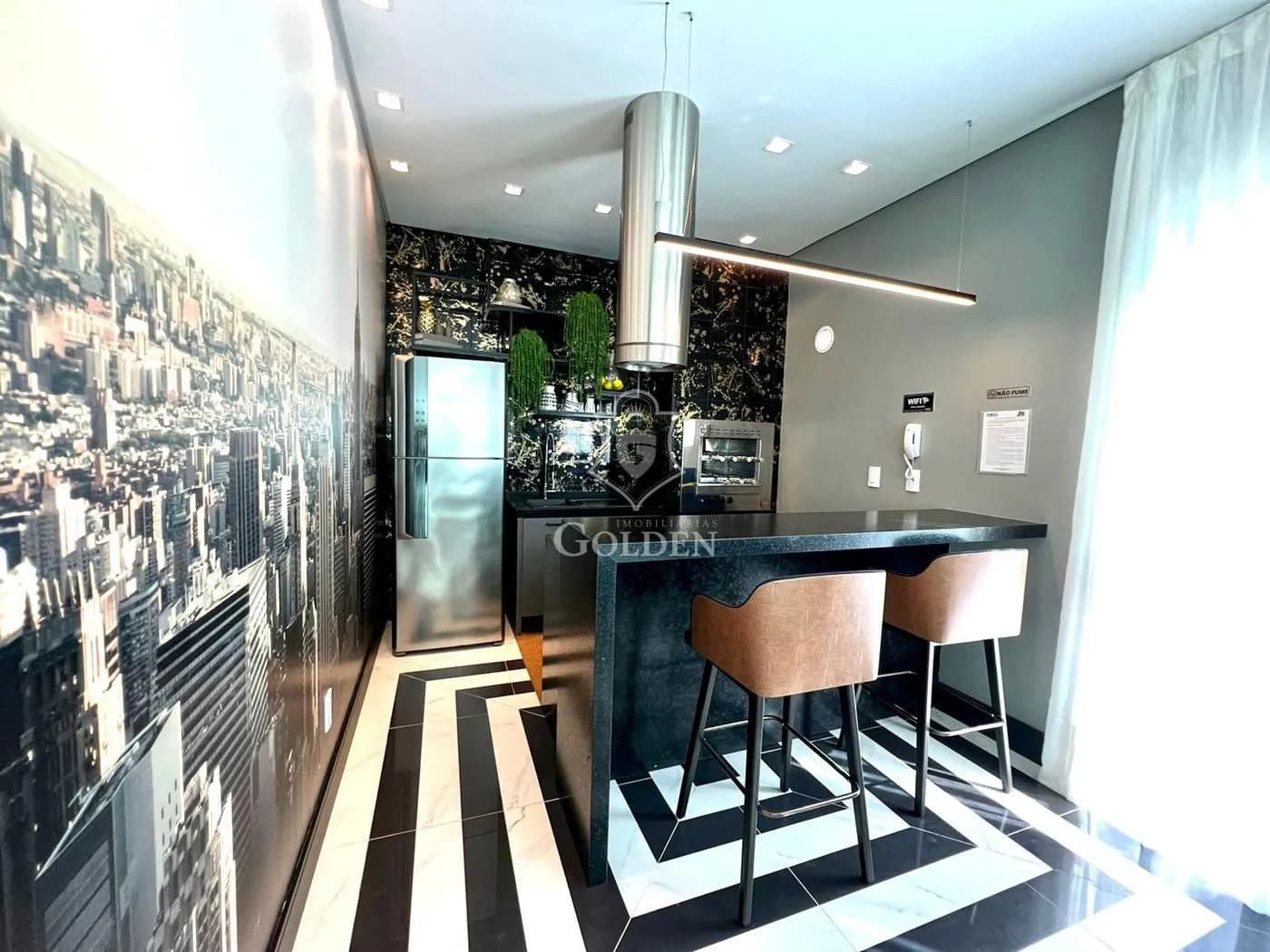 THE EMPIRE RESIDENCE — 5