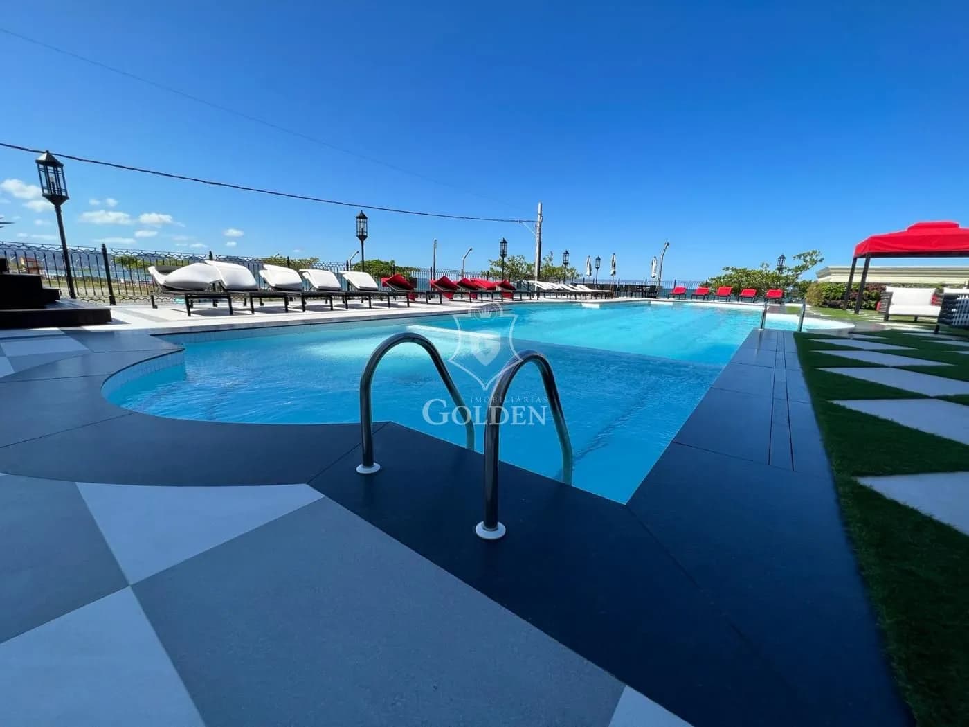 CARTIER RESIDENCE — 5