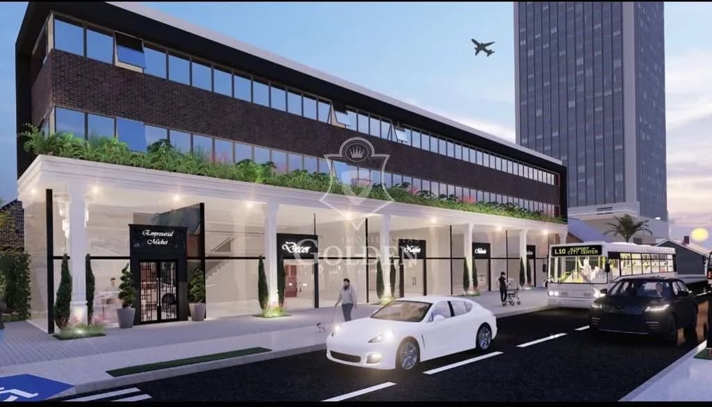 TERRENO COMERCIAL — 3