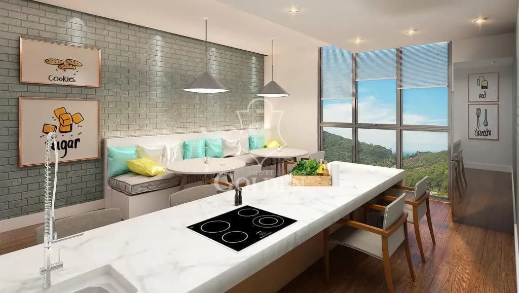 FONTAINEBLEAU FLATS — 3