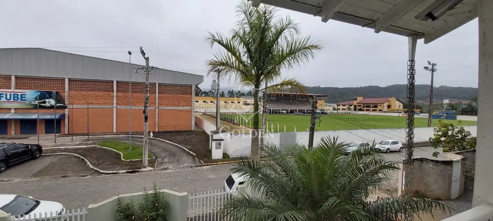 CASA DOIS PISO — 3