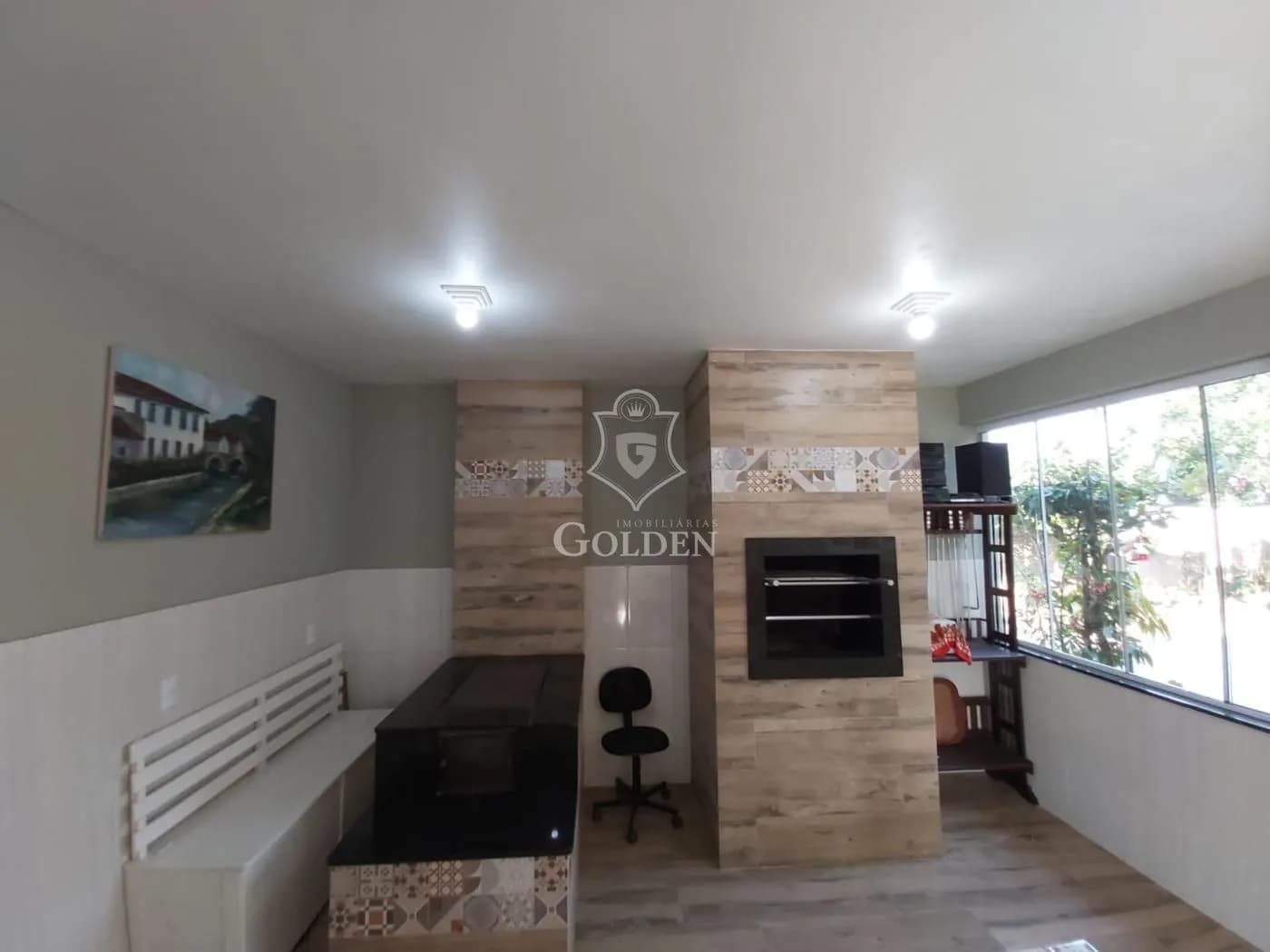 CASA DOIS PISO — 5
