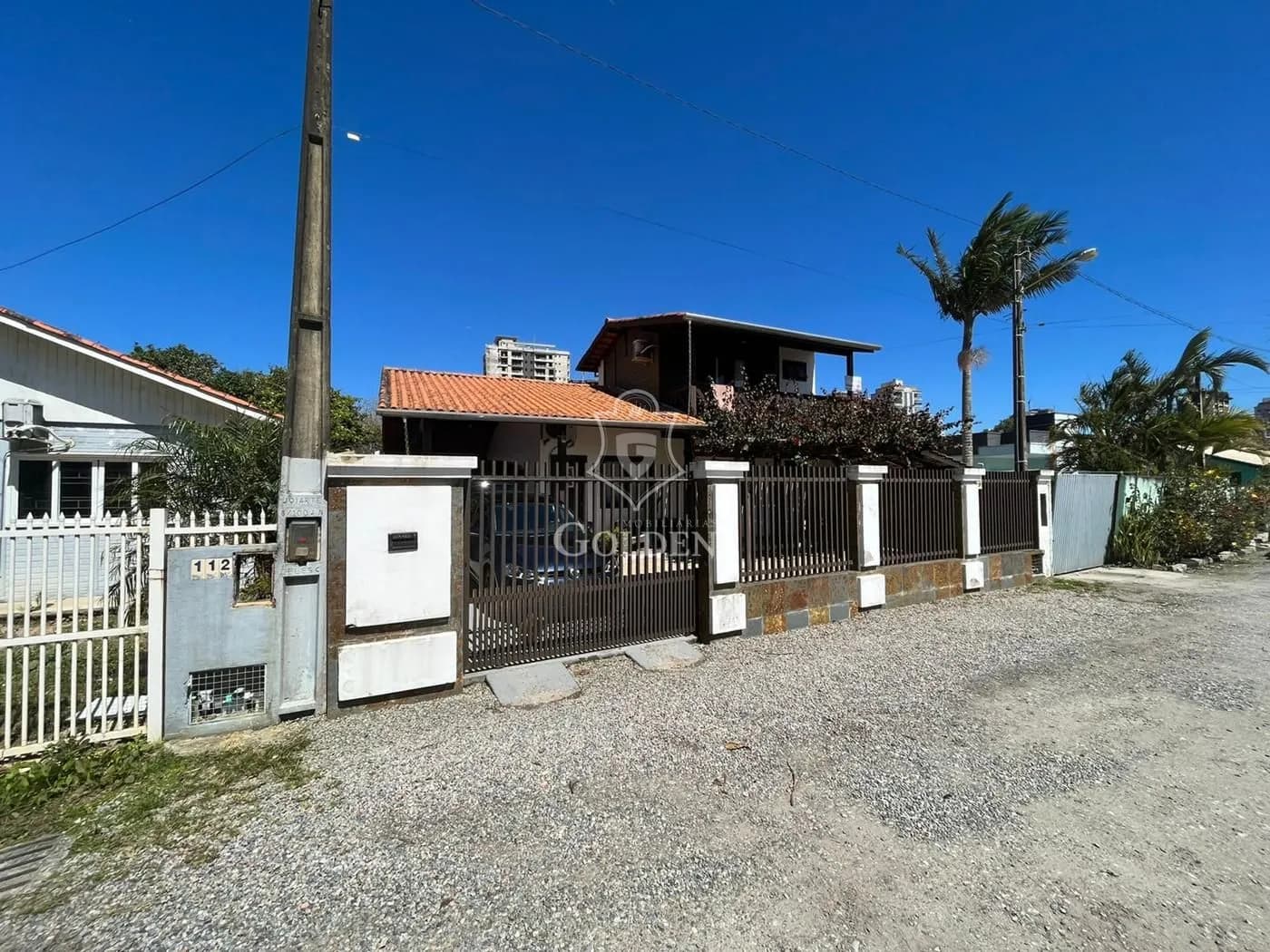 CASA EM BALNEÁRIO PEREQUÊ — 3