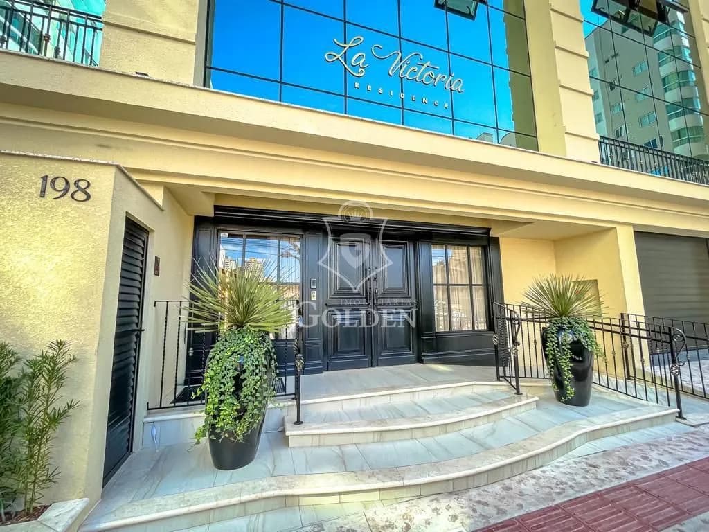 LA VICTORIA RESIDENCE — 2