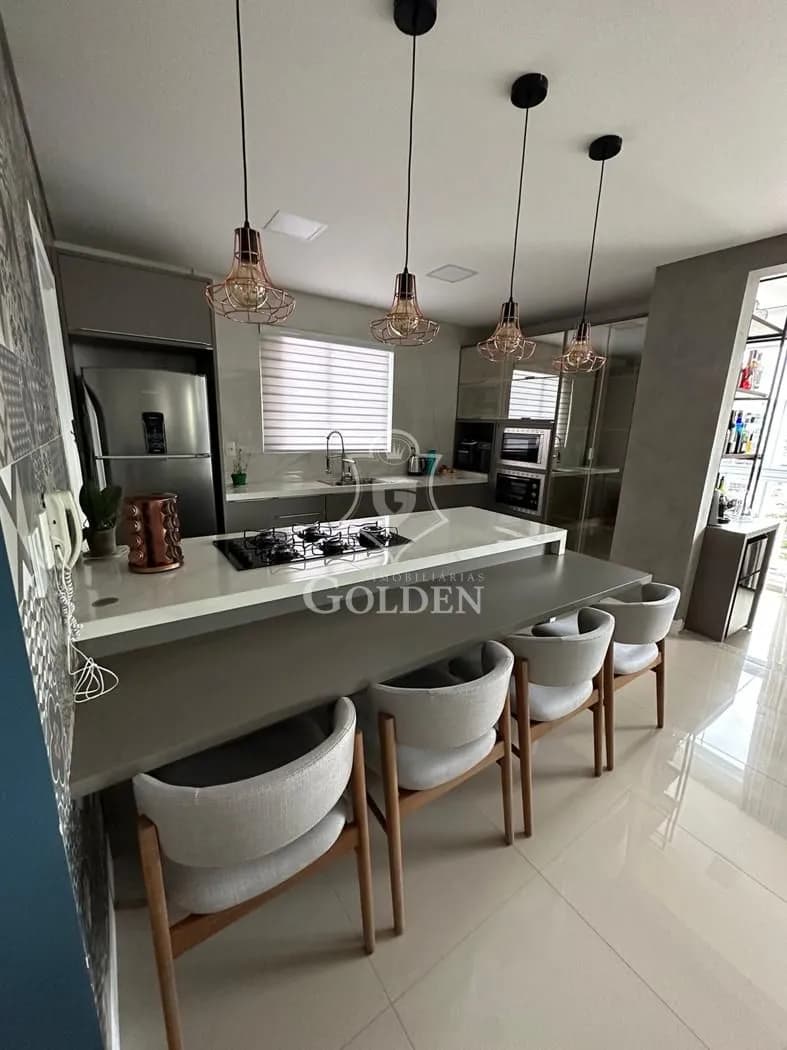 RESIDENCIAL LENGLER — 2