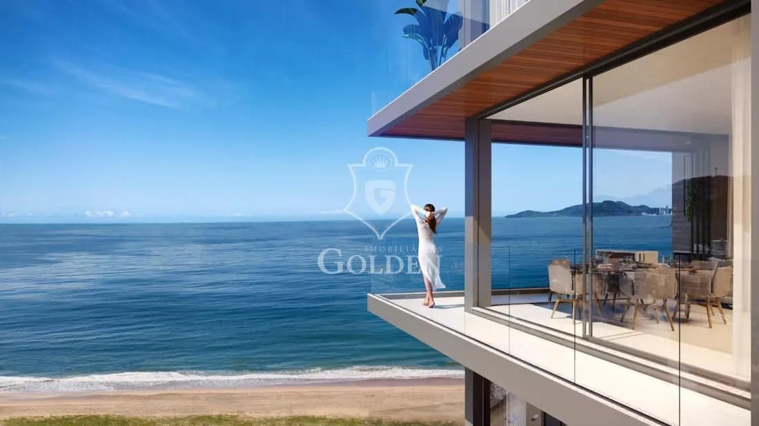 BAY HOUSE — 4
